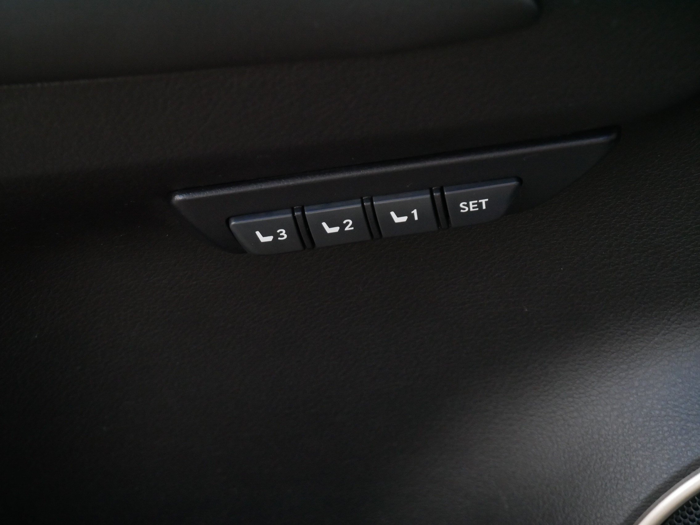 Used 2015 Lexus NX 200t AWD w/ Premium Package image 19