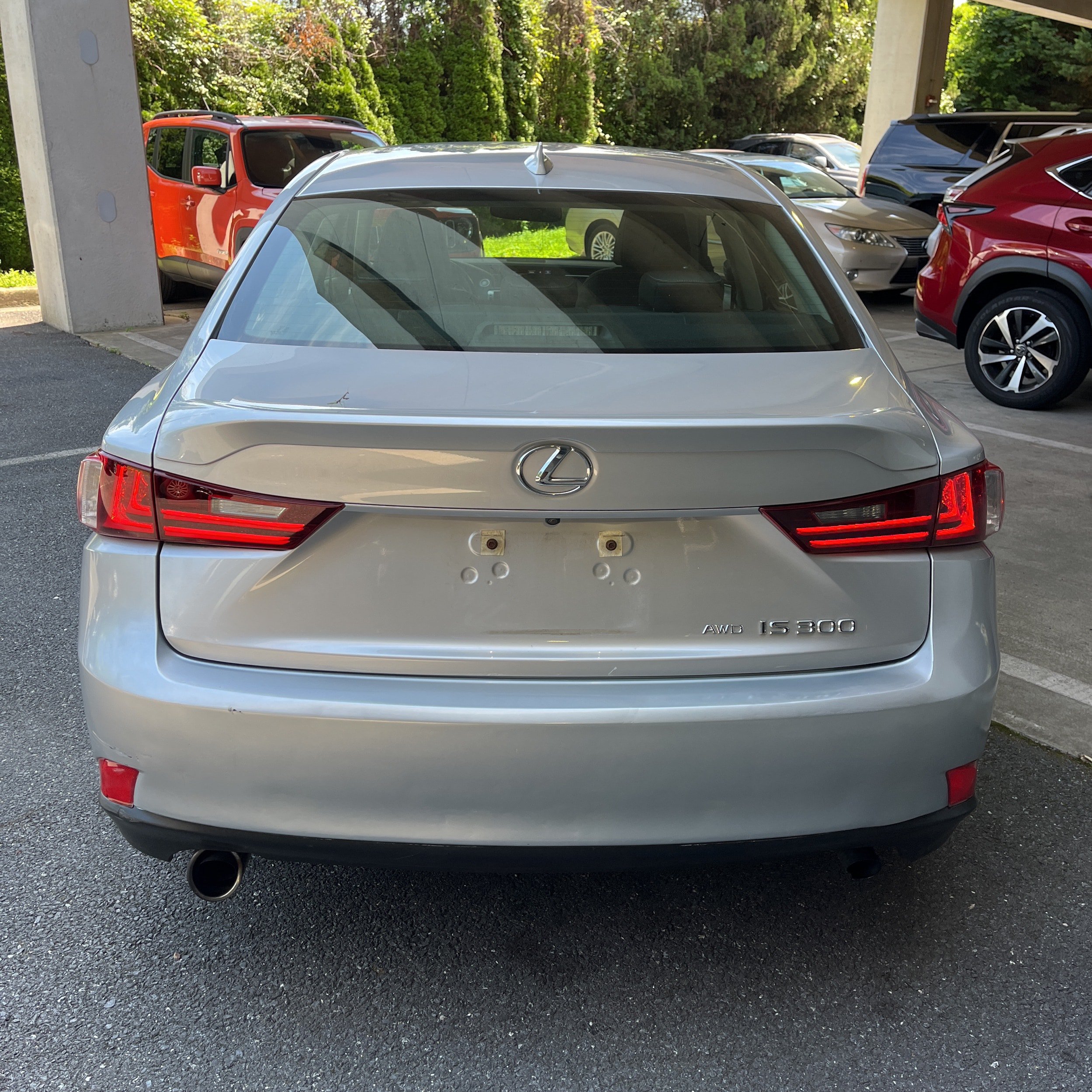 Used 2016 Lexus IS 300 AWD w/ Navigation System Package image 9