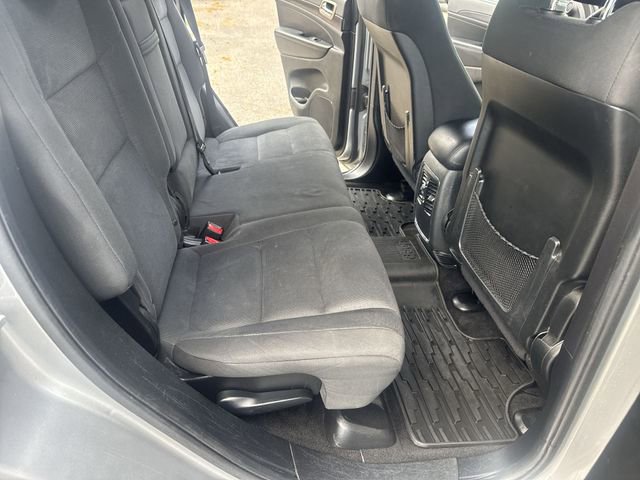 Used 2015 Jeep Grand Cherokee Laredo w/ Quick Order Package 23E image 11