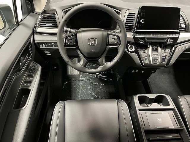 New 2026 Honda Odyssey Touring image 18
