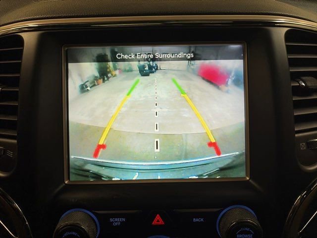 Used 2016 Jeep Grand Cherokee Overland image 26
