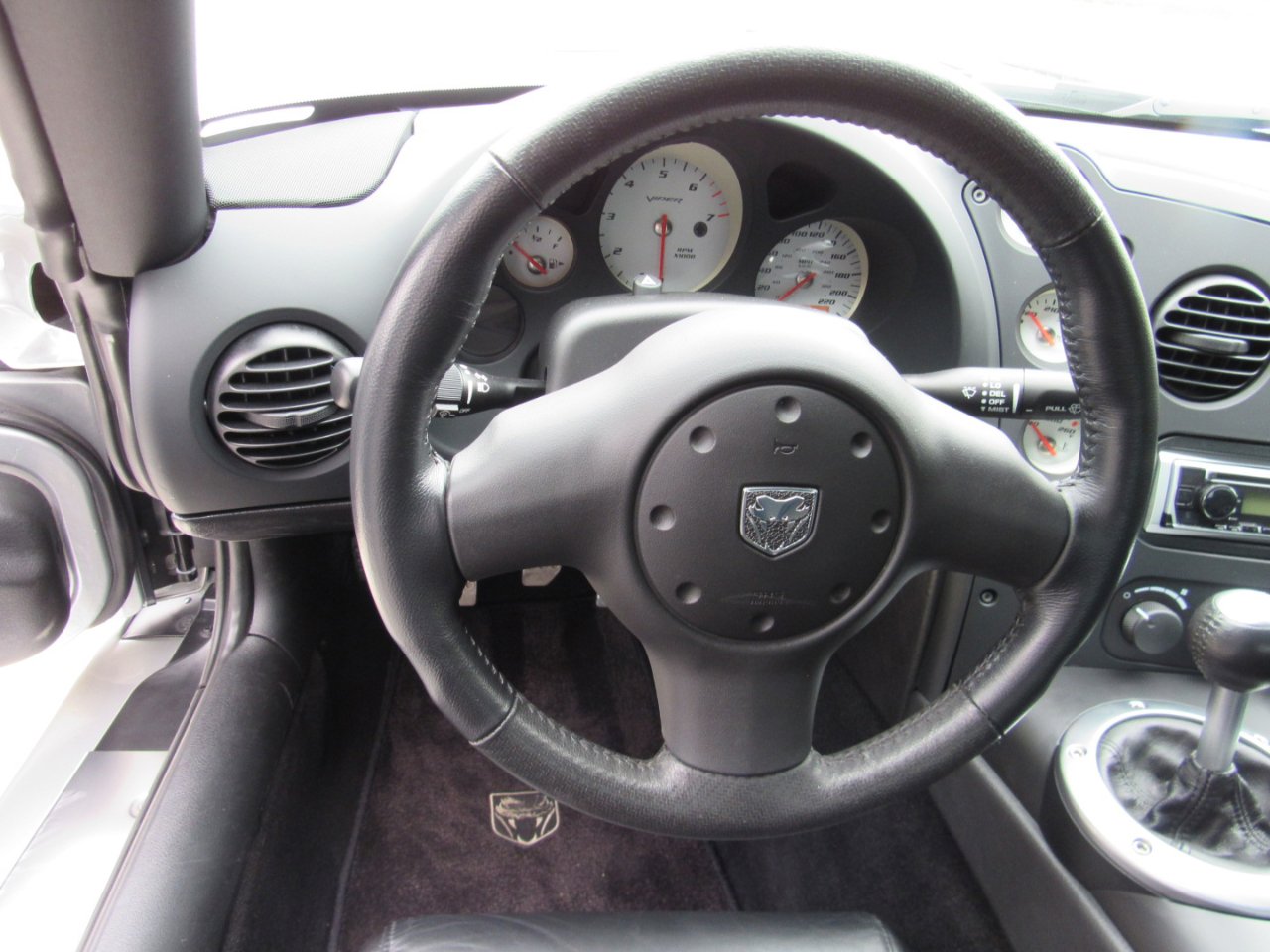 Used 2009 Dodge Viper SRT-10 image 29