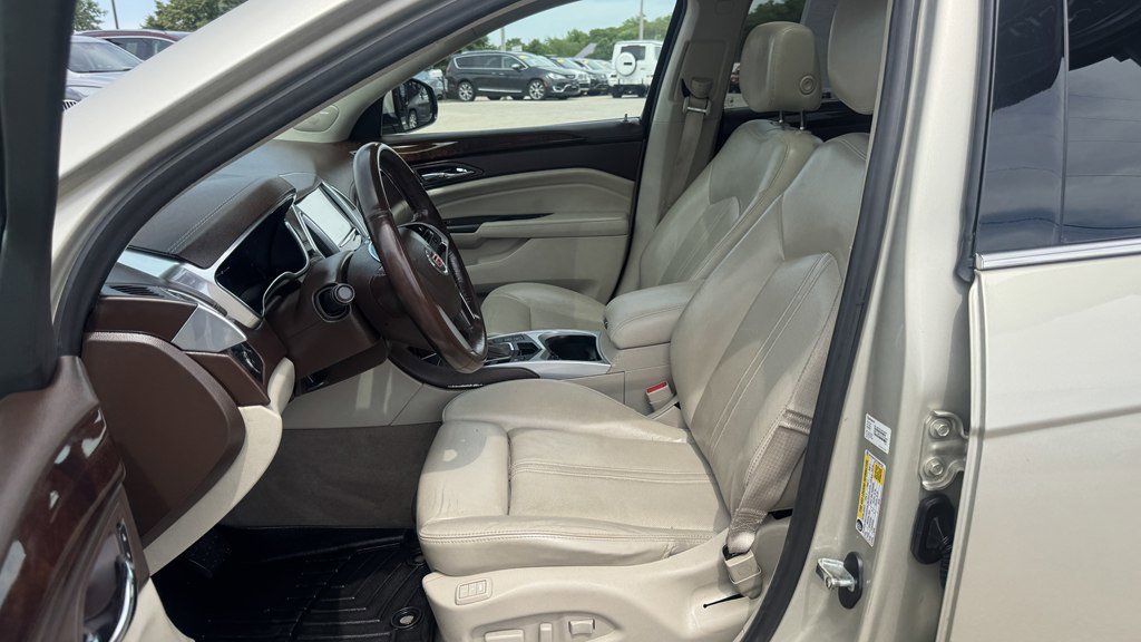 Used 2015 Cadillac SRX Performance w/ Driver Awareness Package AWD/4WD image 16