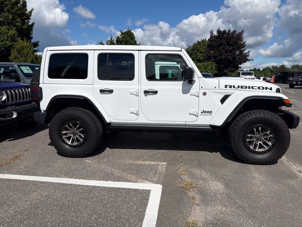 Used 2024 Jeep Wrangler Unlimited Rubicon 392 AWD/4WD image 4