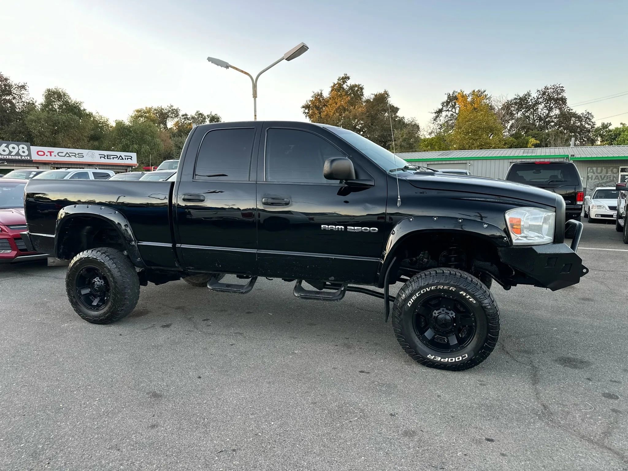 Used 2006 Dodge Ram 2500 Truck SLT image 4