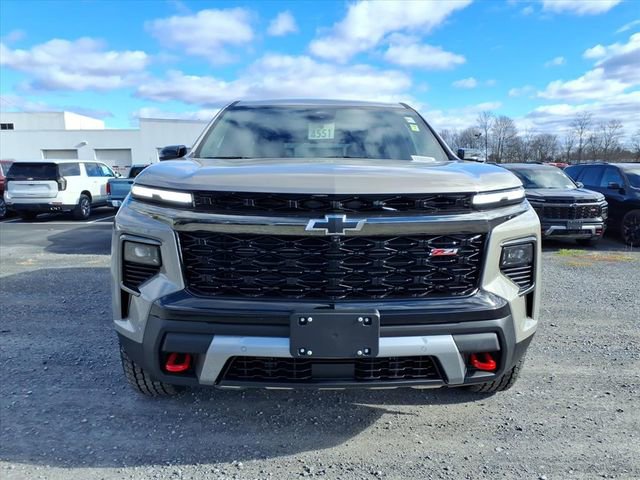 New 2026 Chevrolet Traverse Z71 w/ Enhanced Driving Package image 2