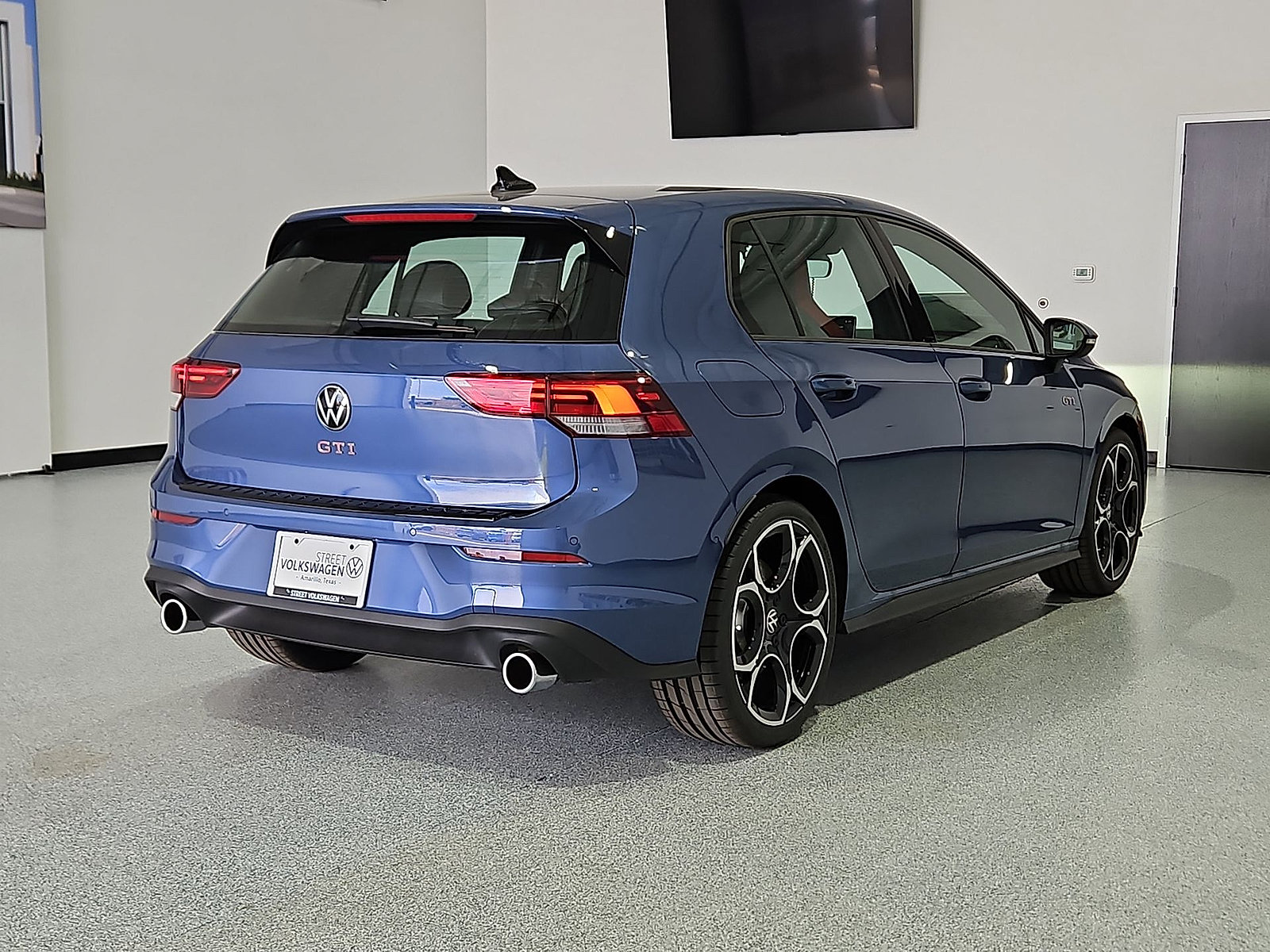 New 2026 Volkswagen GTI Autobahn FWD image 9