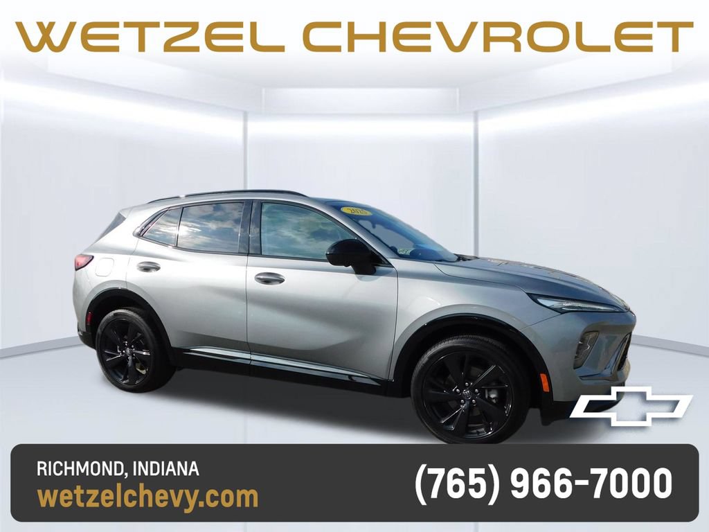 Used 2025 Buick Envision Sport Touring AWD/4WD image 1