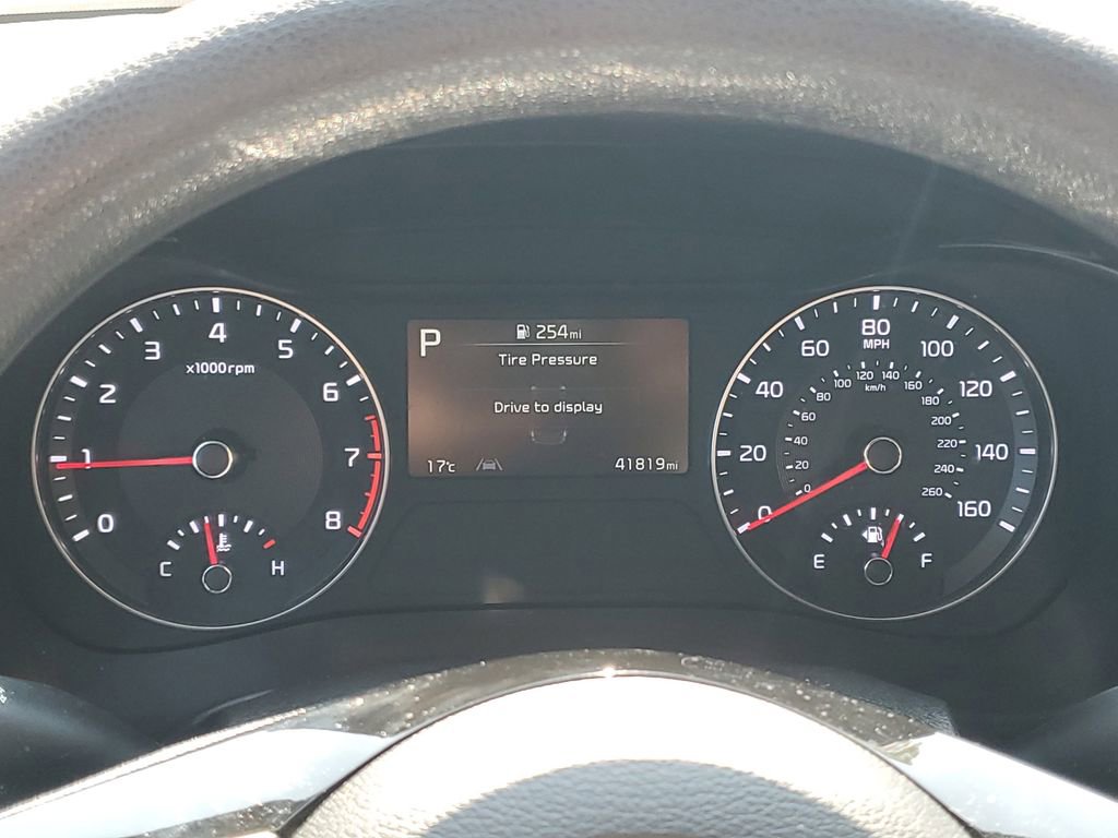 Certified 2023 Kia Forte LXS w/ LXS Technology Package image 16