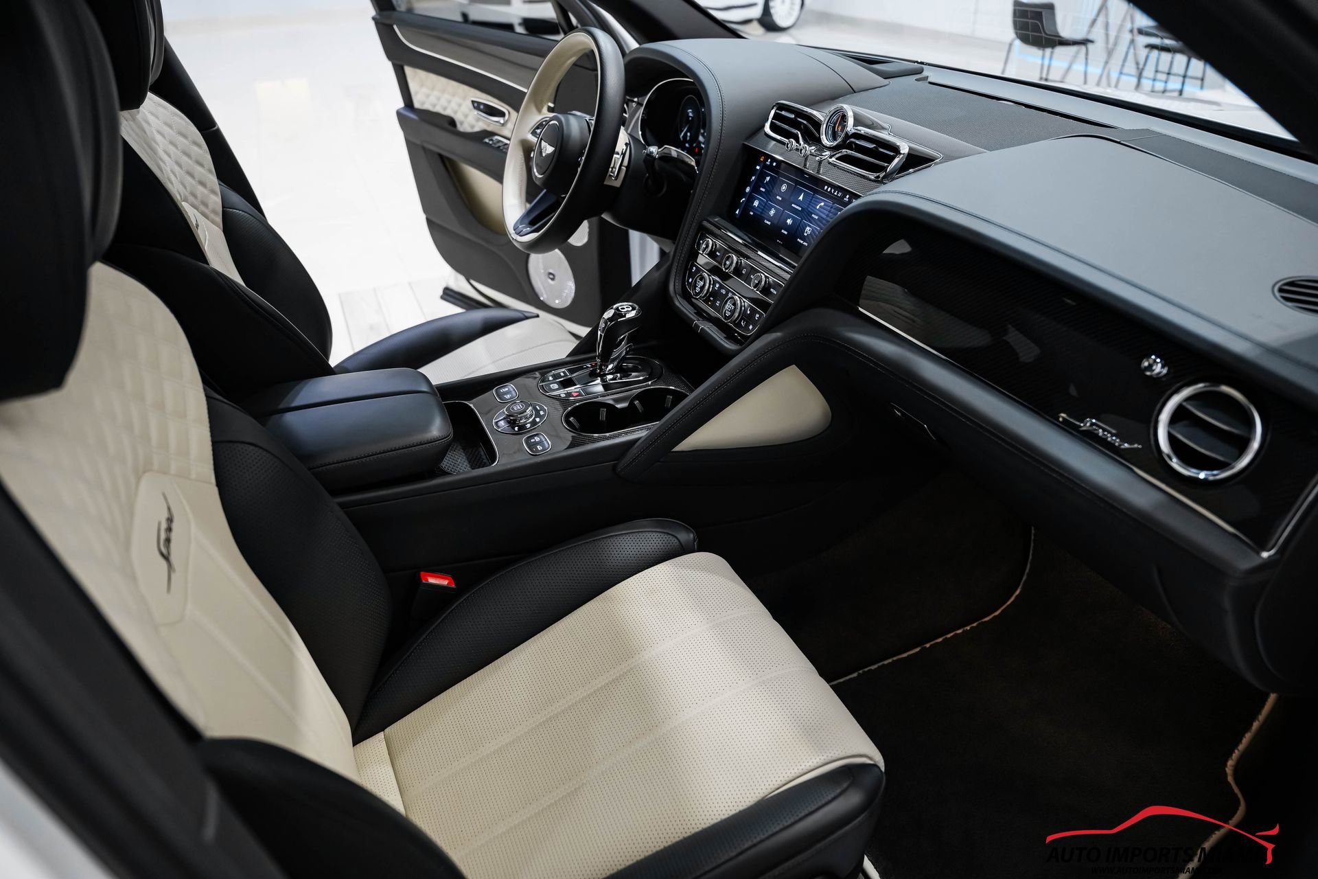 Used 2022 Bentley Bentayga Speed image 46