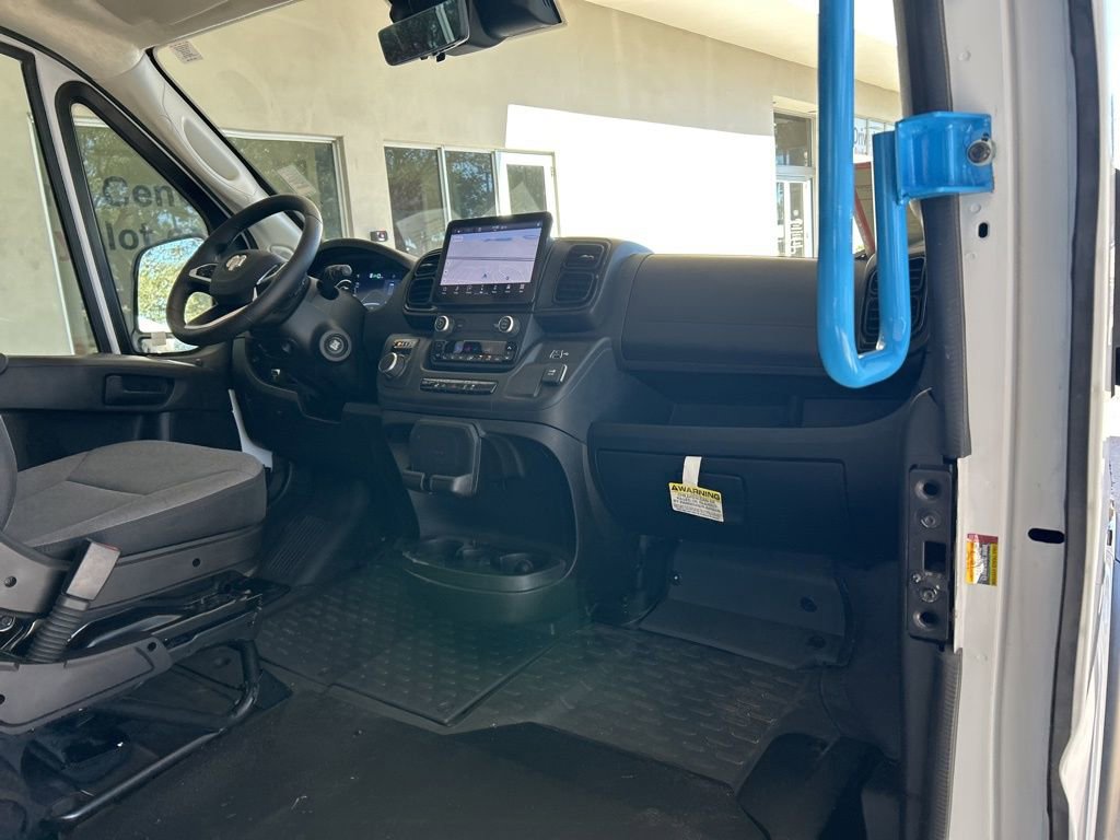 Used 2024 RAM ProMaster 3500 w/ Delivery Van Package image 24