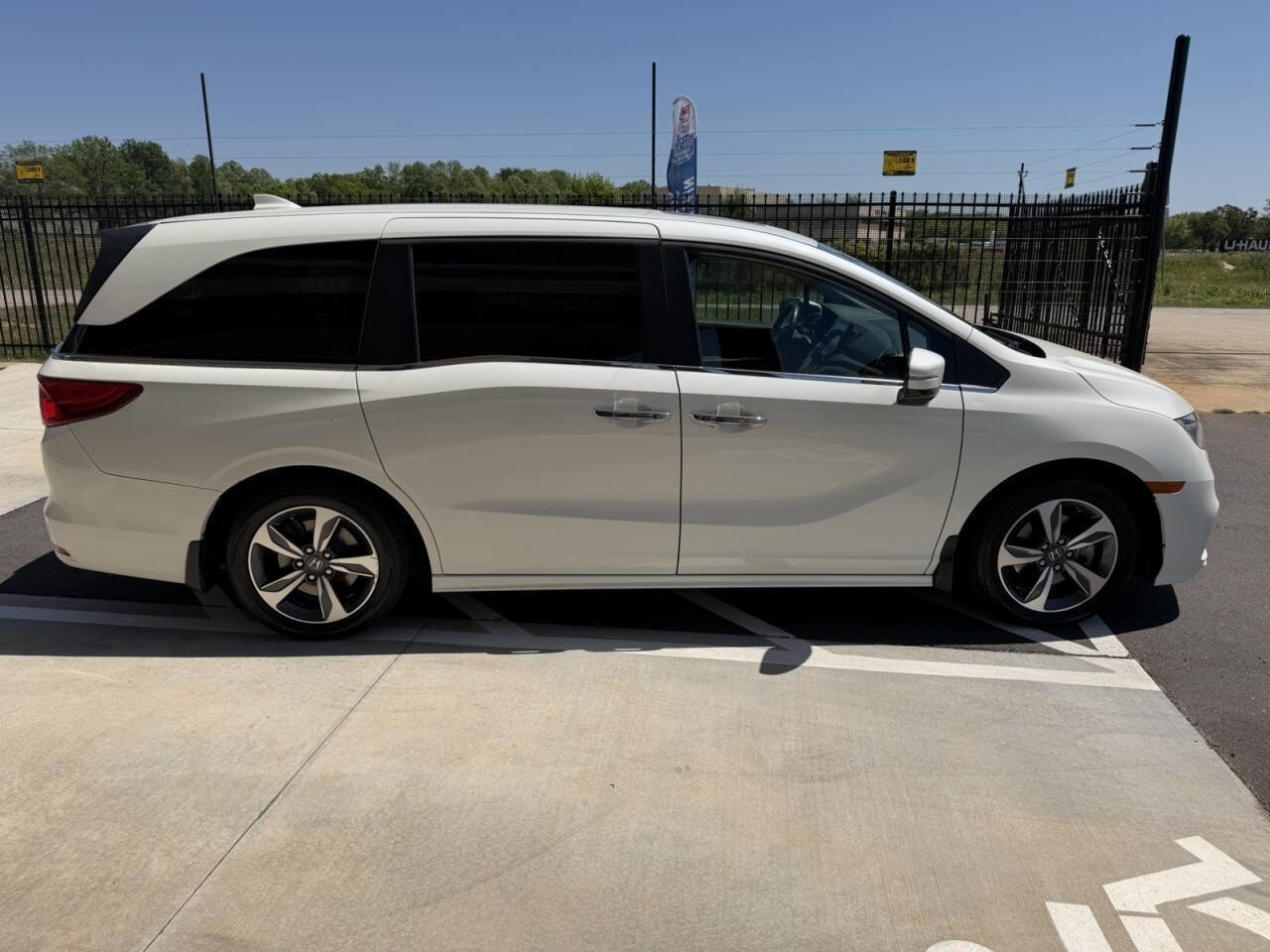 Used 2019 Honda Odyssey Touring image 7