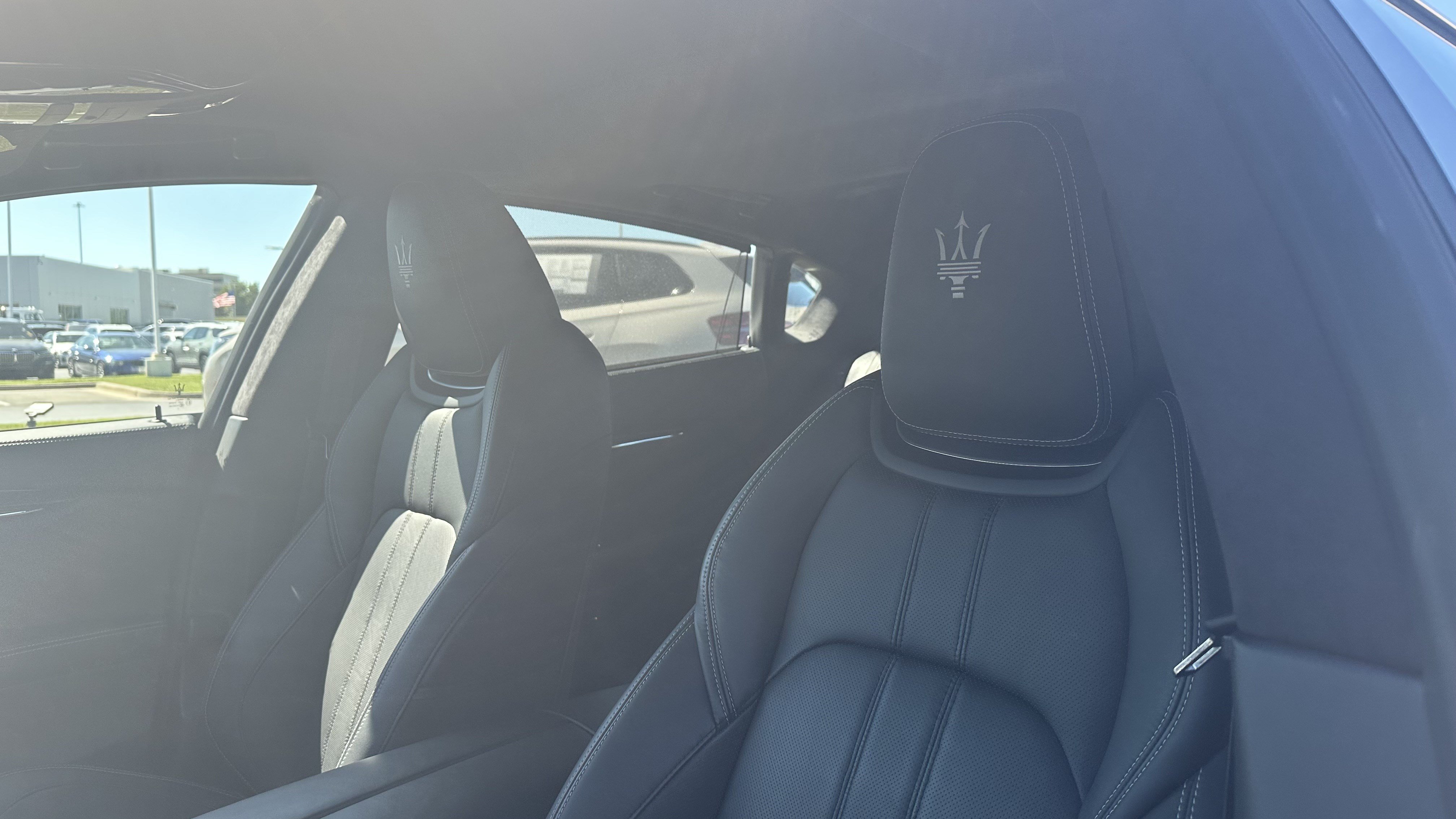 Used 2022 Maserati Quattroporte Modena Q4 AWD/4WD image 18