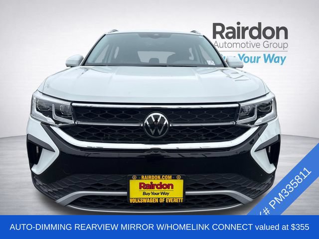 Used 2023 Volkswagen Taos SEL AWD/4WD image 2