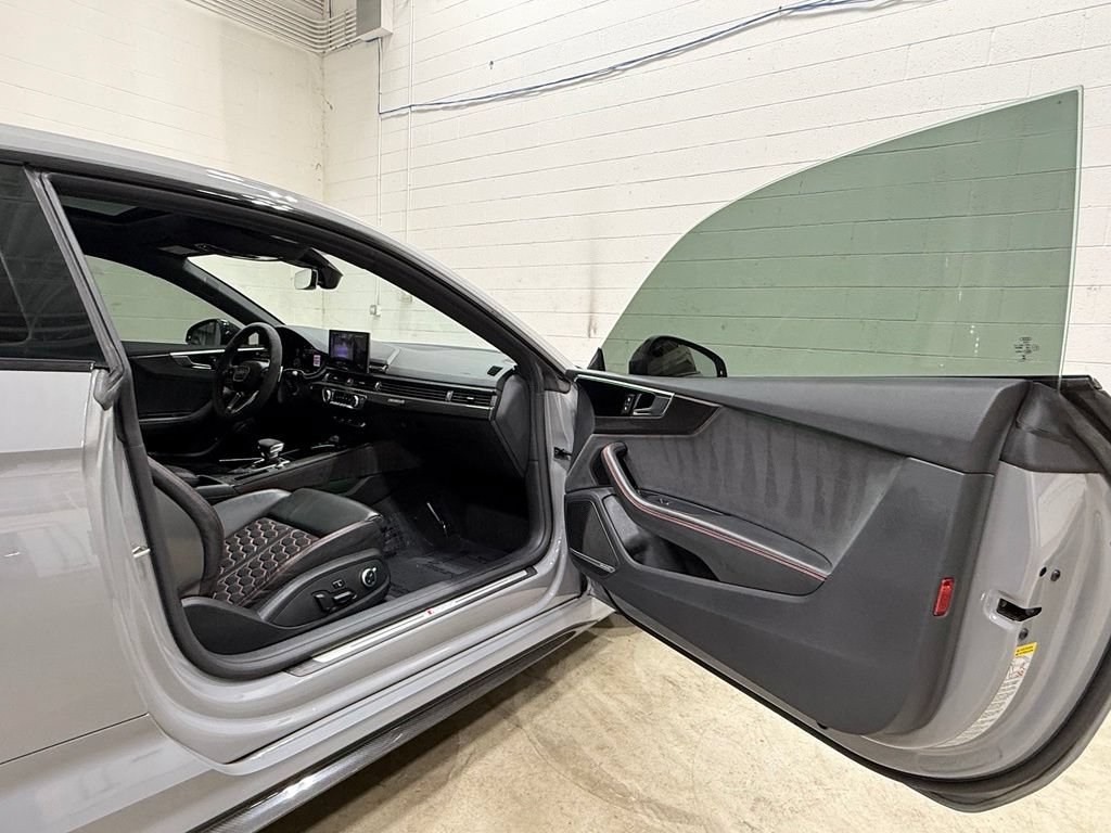 Used 2023 Audi RS 5 w/ Black Optic Carbon Package AWD/4WD image 41