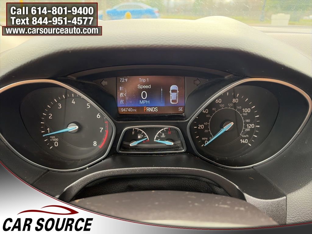 Used 2015 Ford Focus SE w/ SE Sport Package image 15