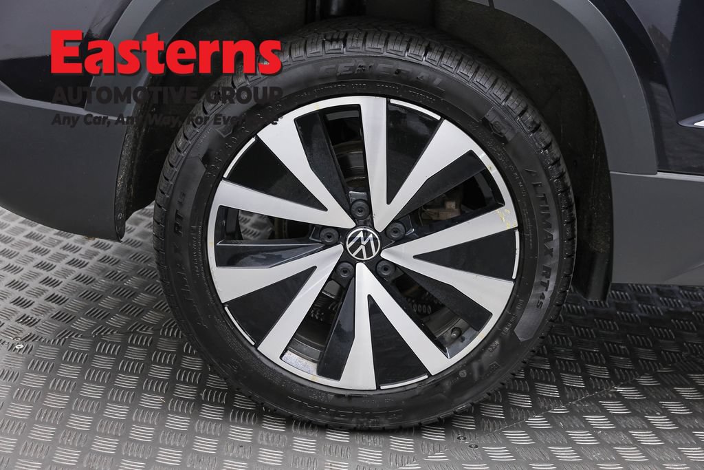 Used 2022 Volkswagen Taos SE AWD/4WD image 27