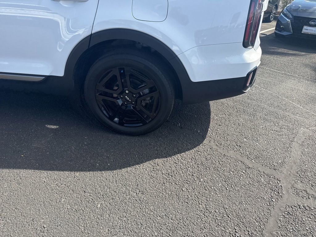 Used 2023 Kia Telluride EX X-Line AWD/4WD image 18