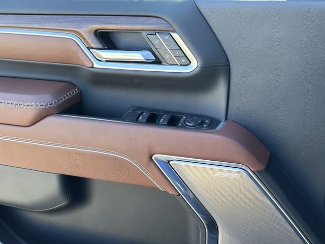 New 2026 GMC Sierra 2500 Denali Ultimate image 18
