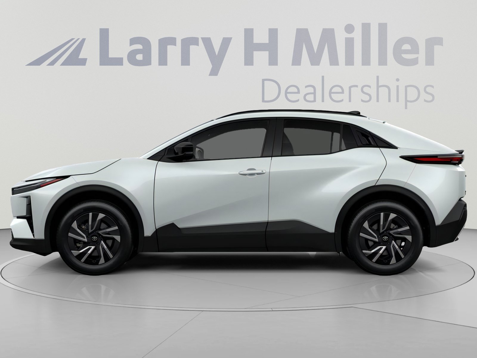 New 2026 Toyota C-HR AWD/4WD image 3