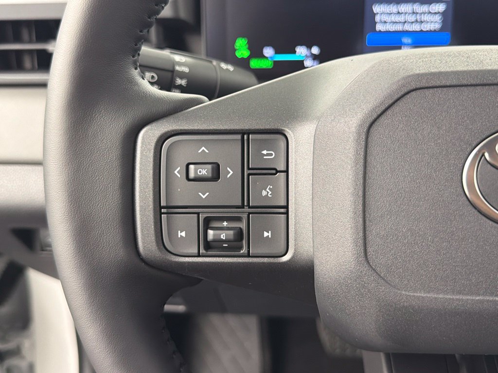 Used 2026 Toyota RAV4 SE w/ Convenience Package AWD/4WD image 26