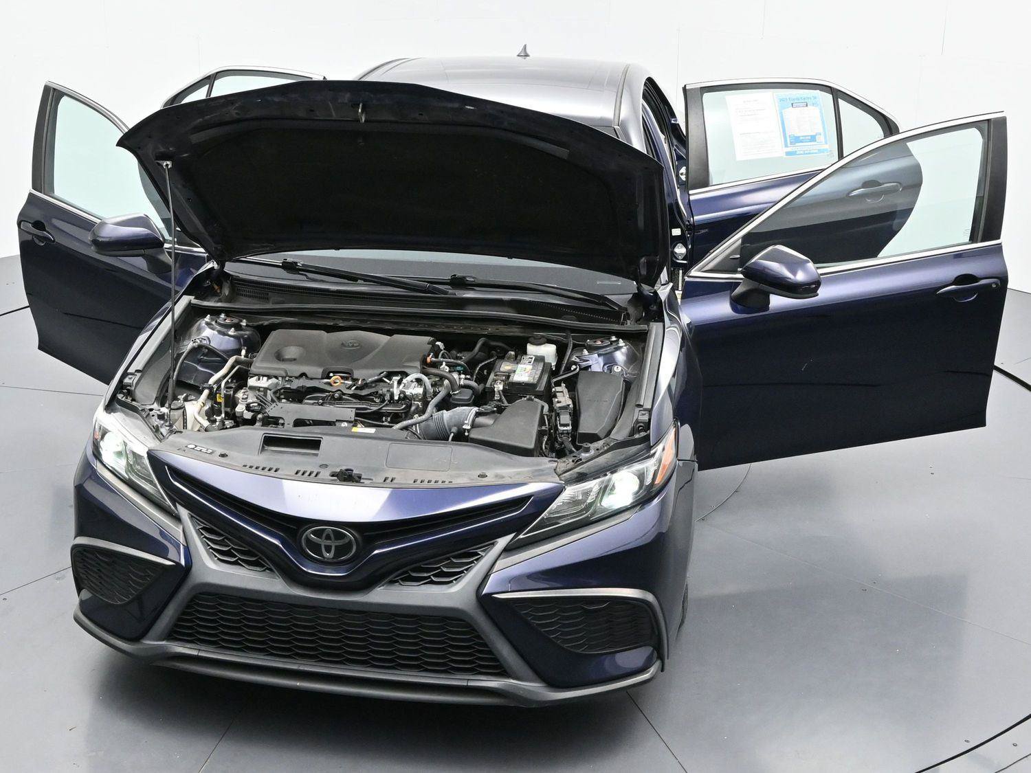 Used 2021 Toyota Camry SE FWD image 37