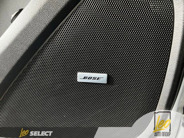 Used 2020 Chevrolet Traverse Premier FWD image 9