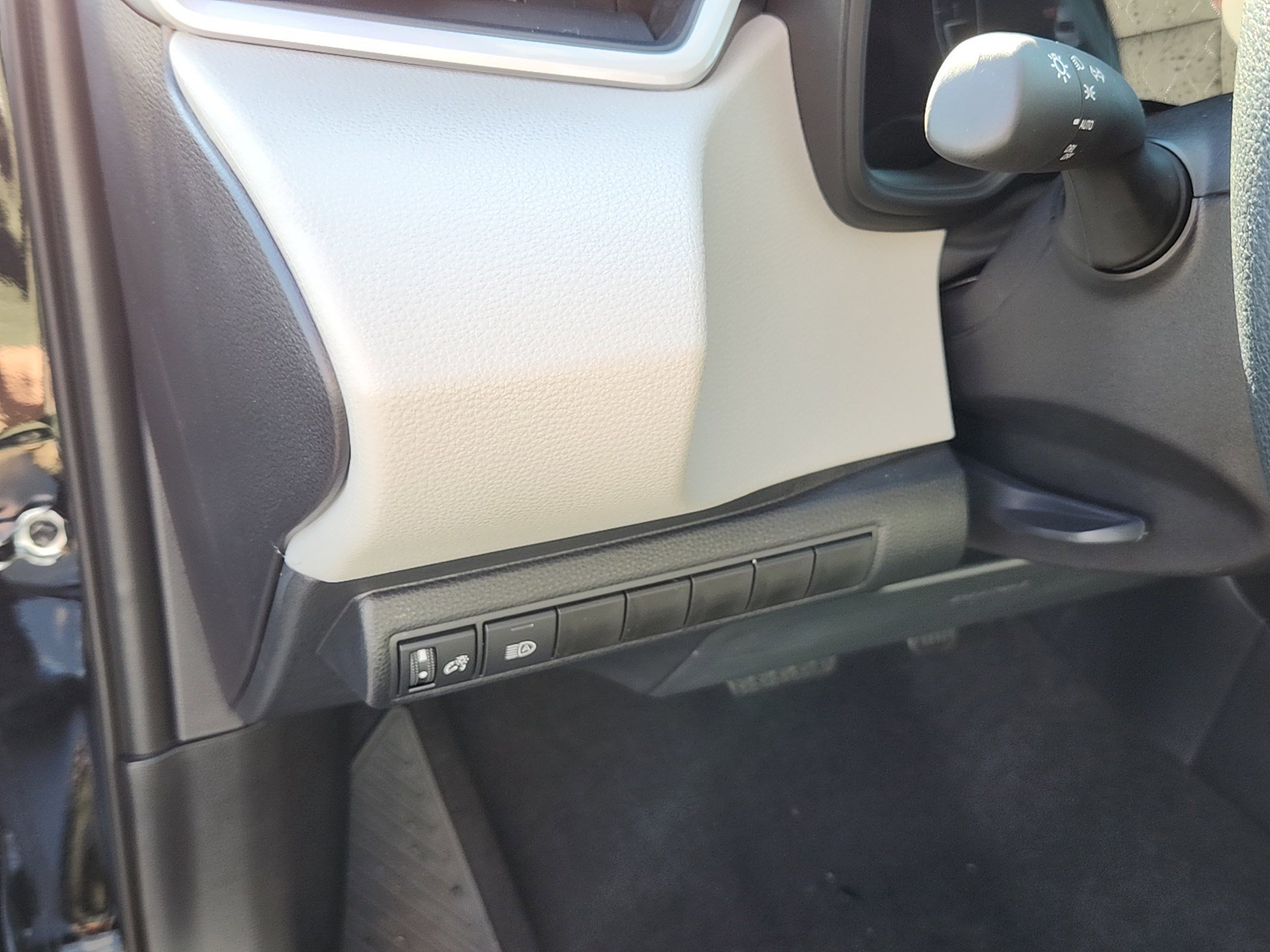 New 2026 Toyota Corolla LE image 12