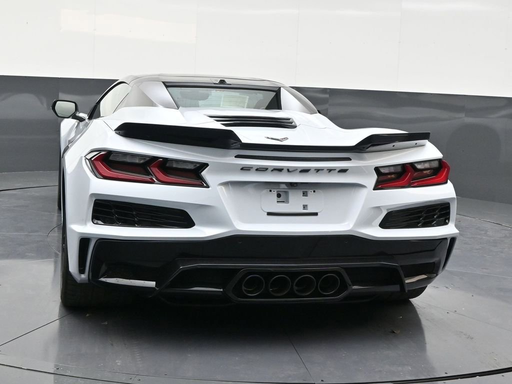 Used 2023 Chevrolet Corvette Z06 w/ Stealth Interior Trim Package image 4