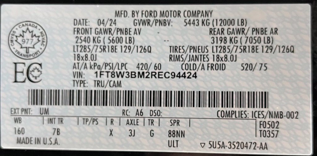 Used 2024 Ford F350 Platinum w/ Tremor Off-Road Package AWD/4WD image 61