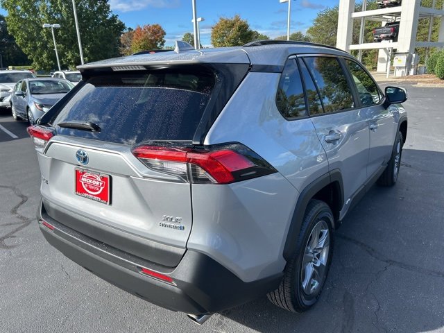Used 2024 Toyota RAV4 XLE image 5