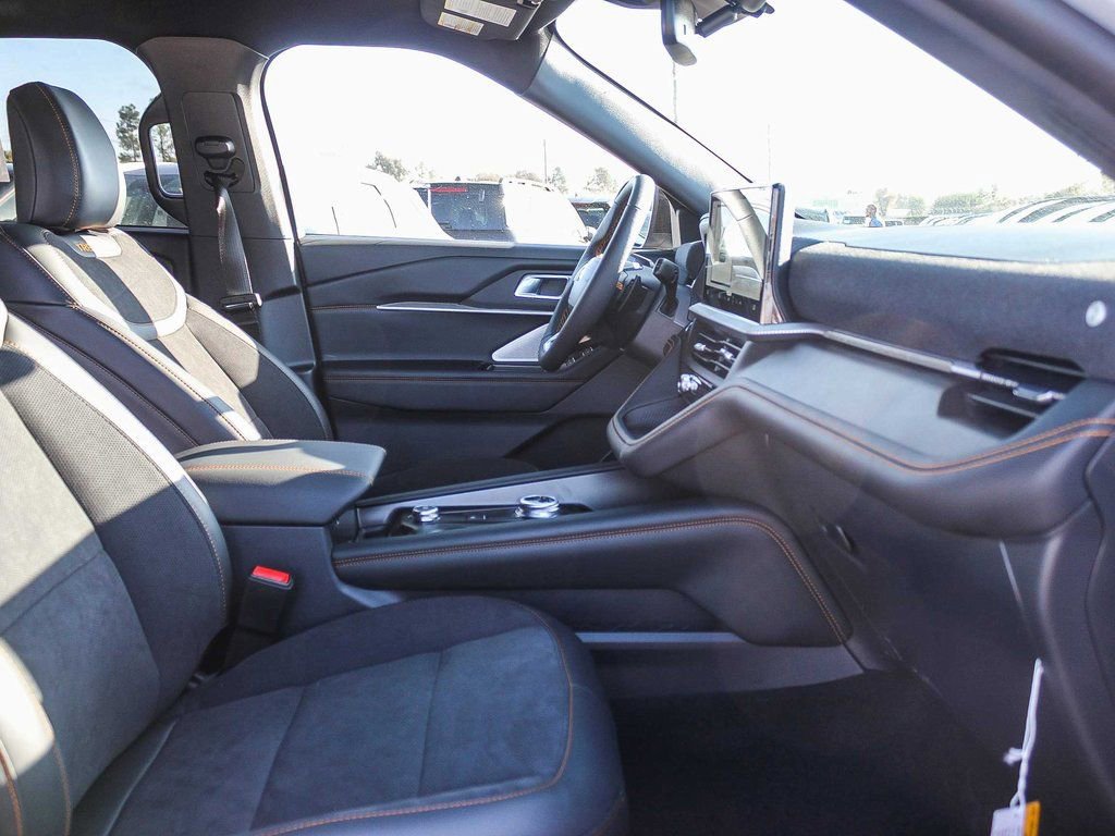 New 2026 Ford Explorer Tremor w/ Tremor Ultimate Package AWD/4WD image 17
