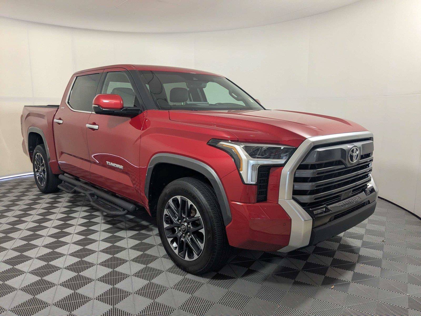 Certified 2025 Toyota Tundra Limited AWD/4WD image 3