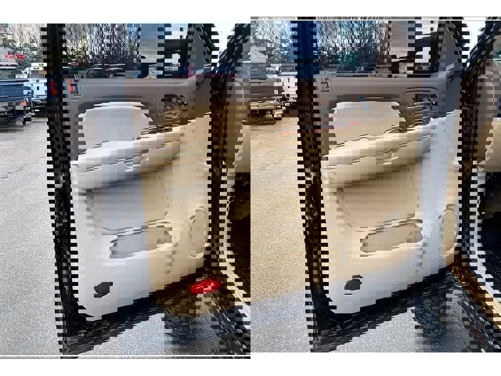 Used 2007 GMC Sierra 2500 SLT w/ Convenience Package image 24