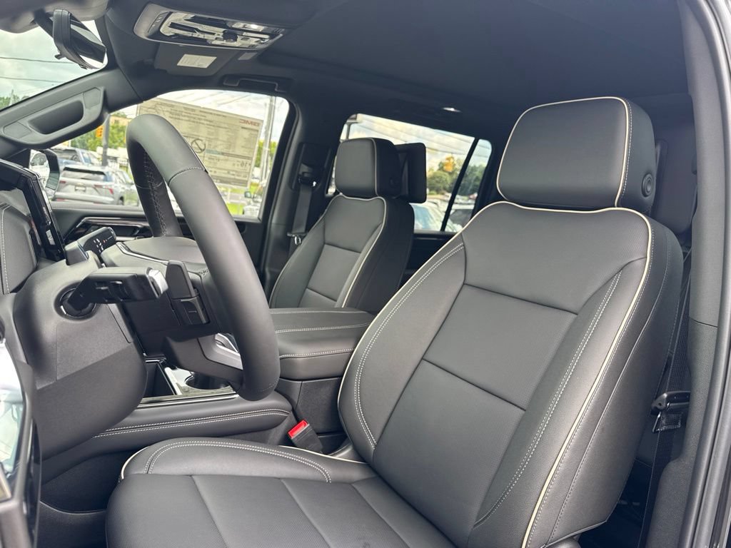 New 2026 GMC Yukon XL Elevation w/ Elevation Premium Package AWD/4WD image 17