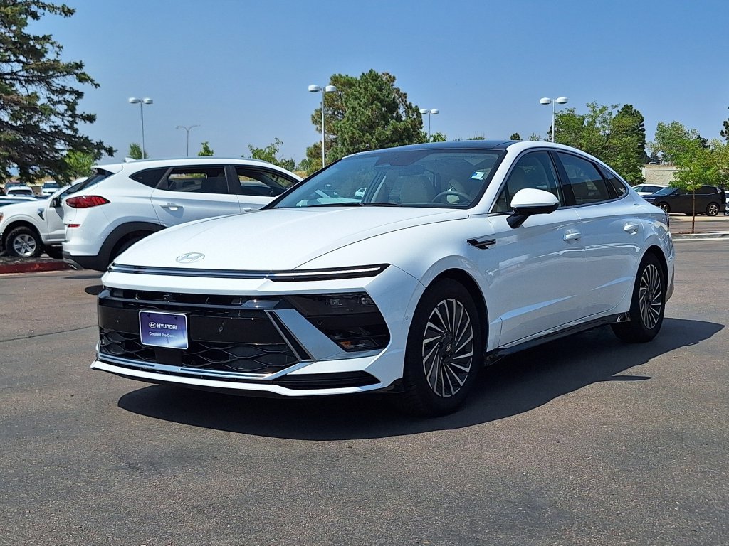 Certified 2025 Hyundai Sonata Limited FWD image 7