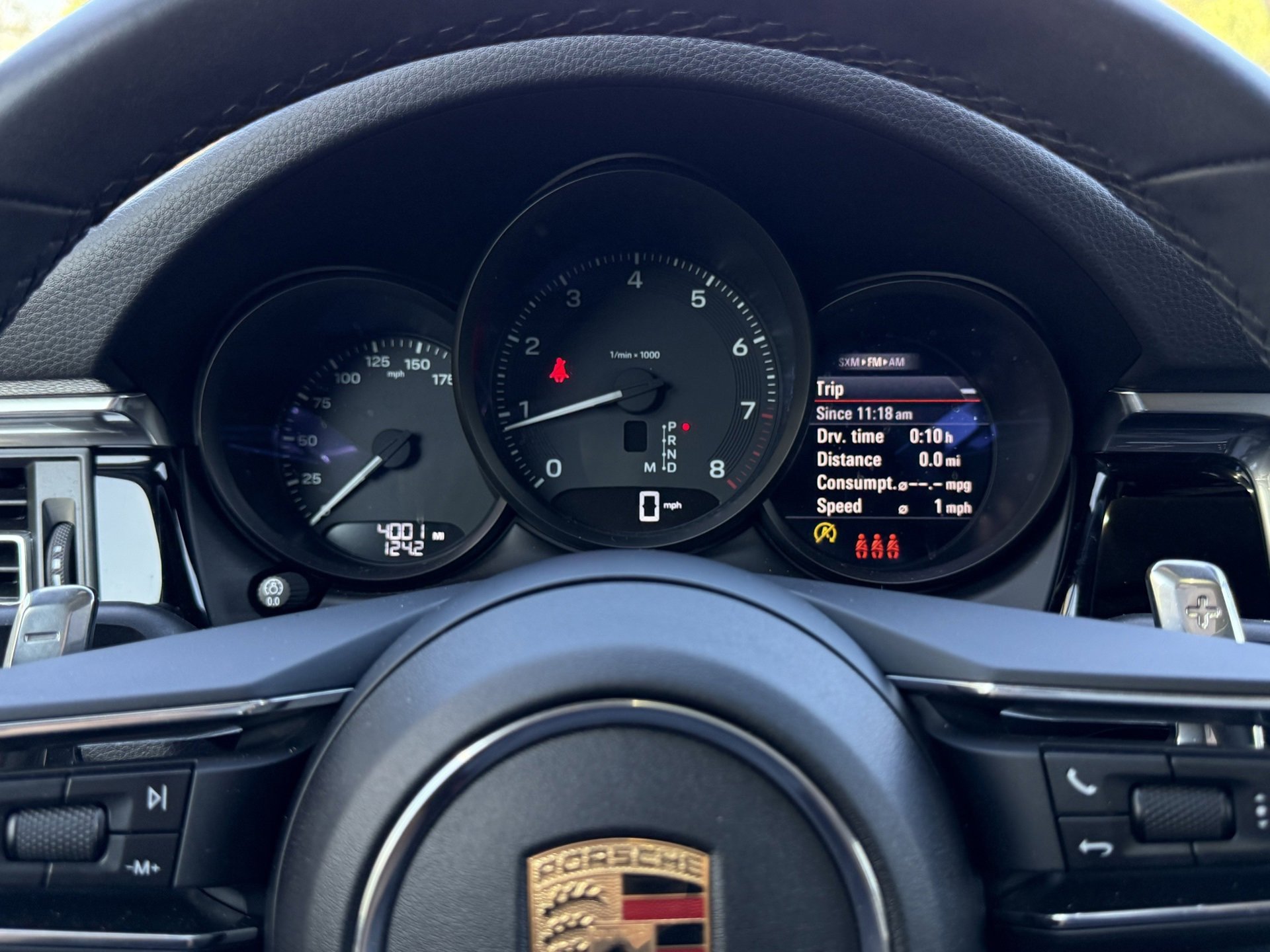 Used 2025 Porsche Macan image 16