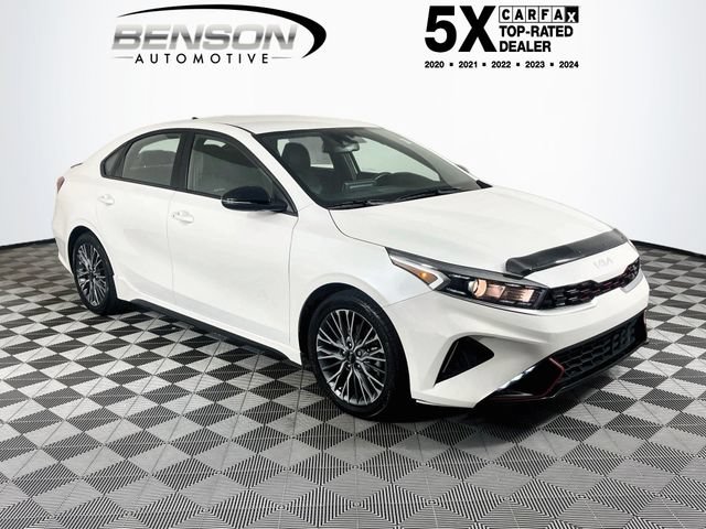 Used 2022 Kia Forte GT-Line FWD image 1