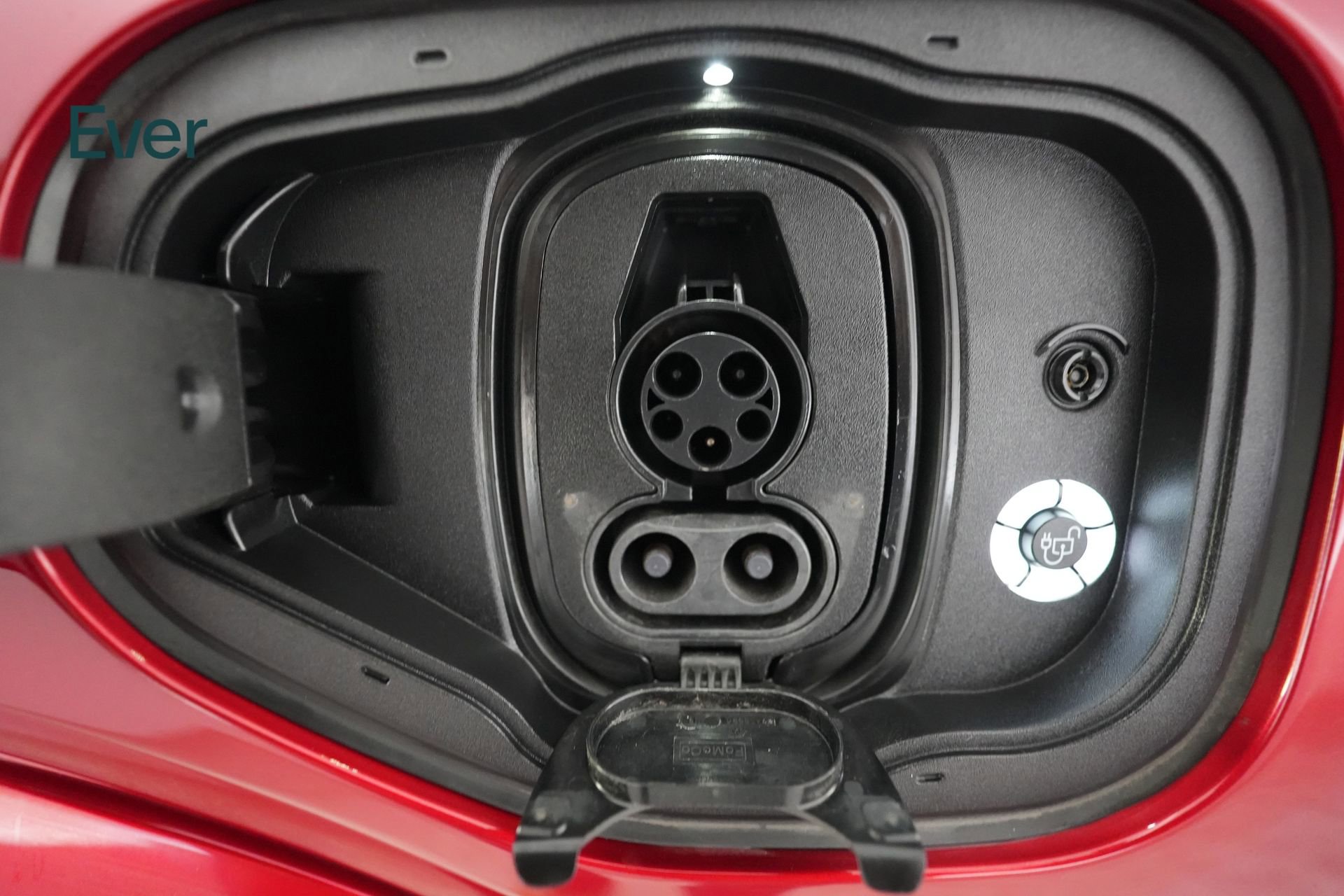 Used 2021 Ford Mustang Mach-E GT image 10