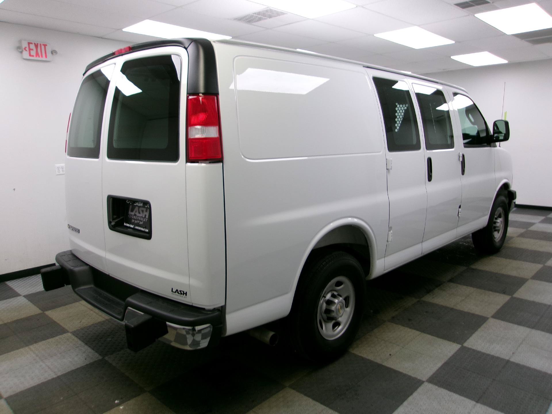 Used 2025 Chevrolet Express 2500 w/ Driver Convenience Package RWD image 11