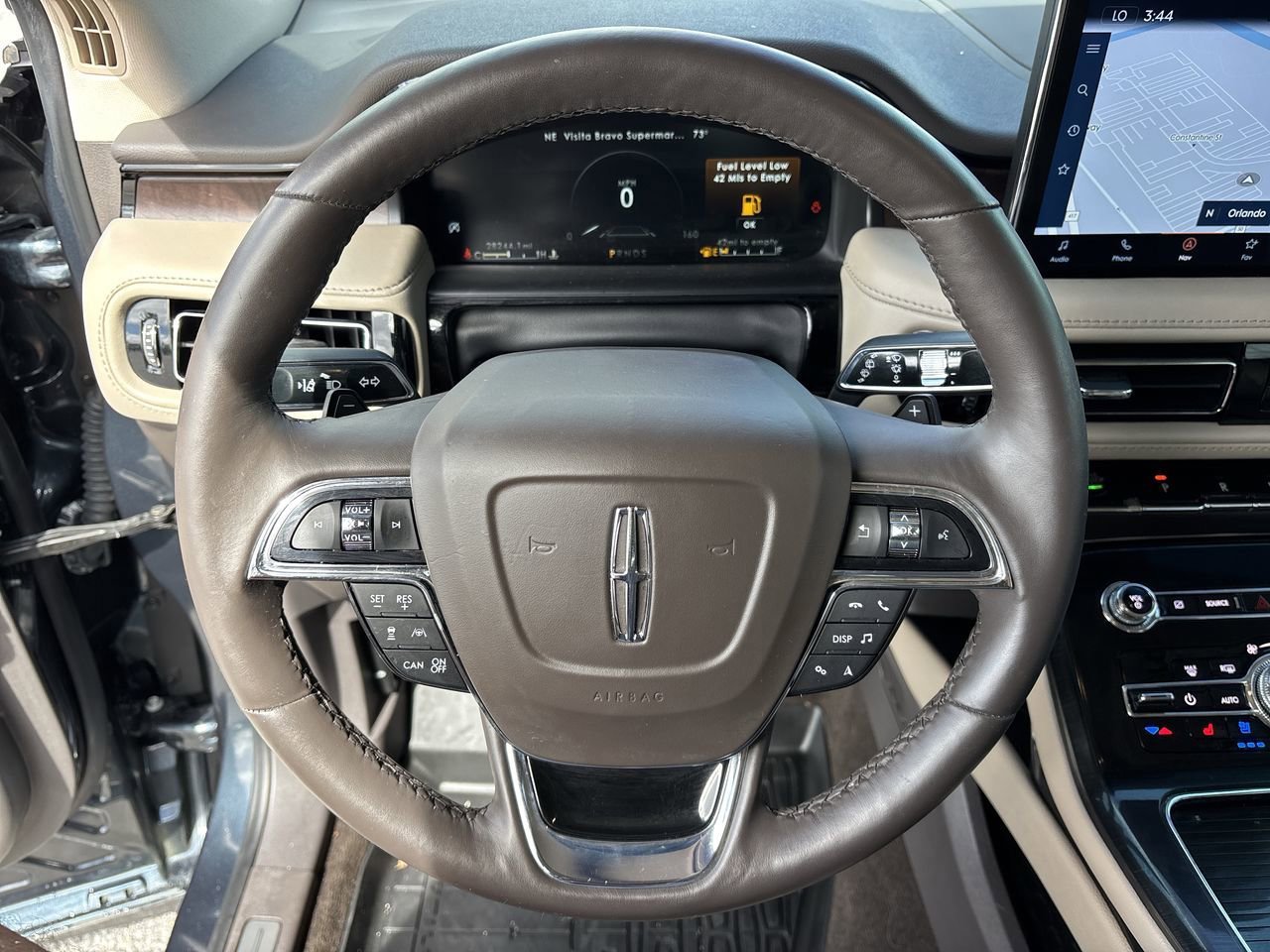 Used 2022 Lincoln Nautilus Reserve w/ Equipment Group 201A image 31