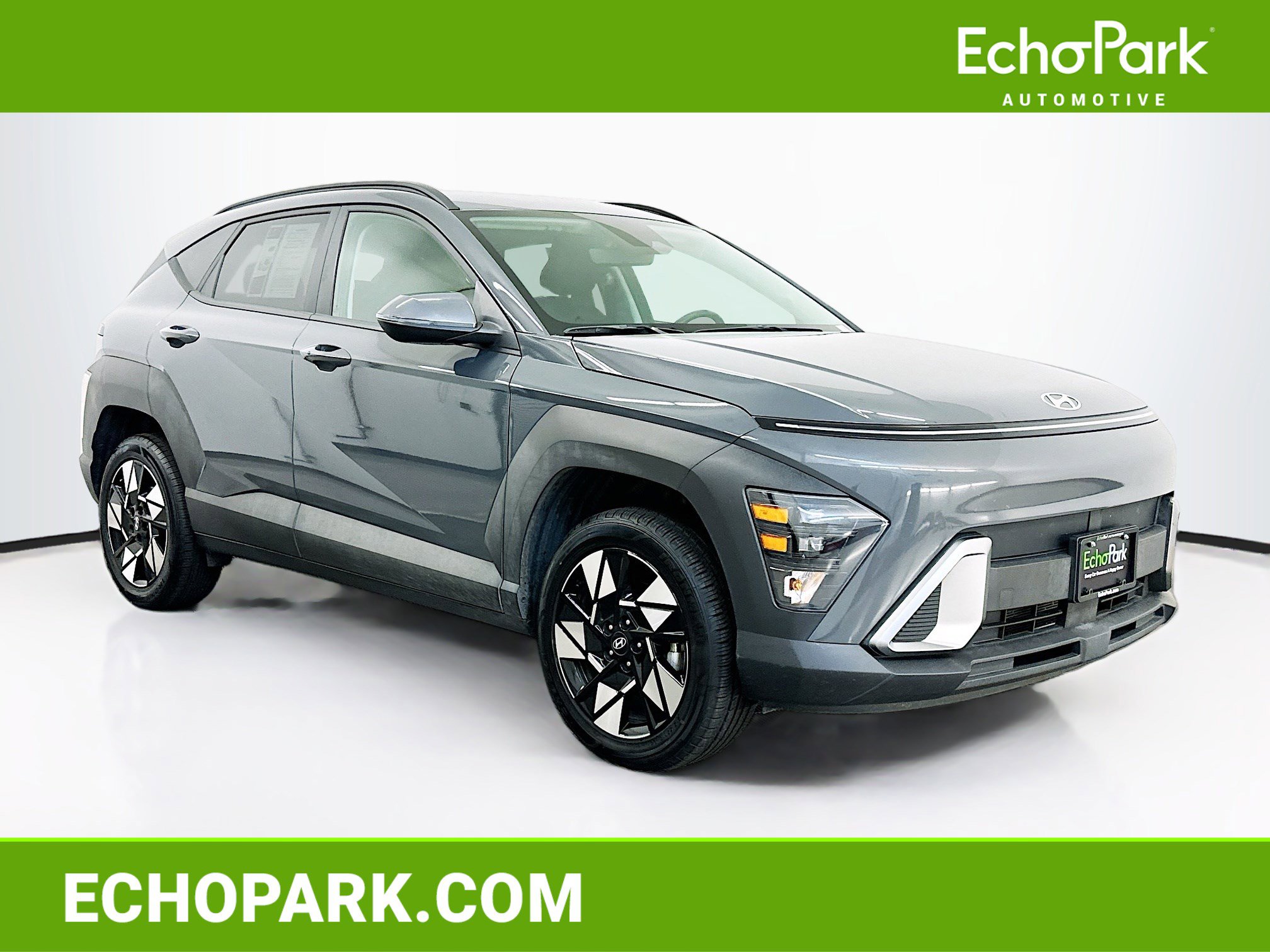 Used 2025 Hyundai Kona SEL image 1