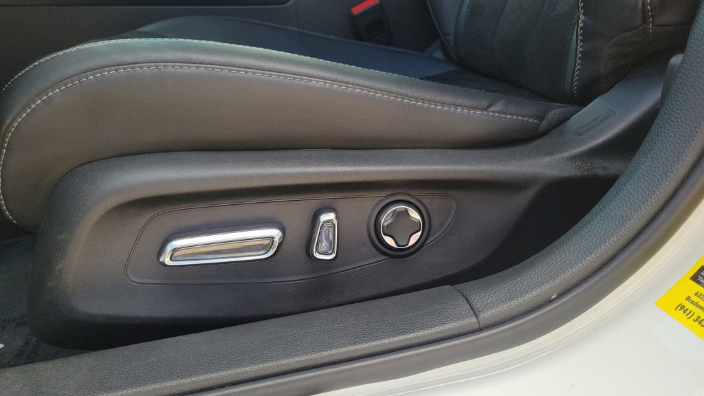 Used 2025 Acura Integra A-Spec w/ Technology Package FWD image 16