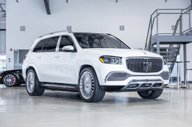 Used 2023 Mercedes-Benz Maybach GLS 600 4MATIC image 8