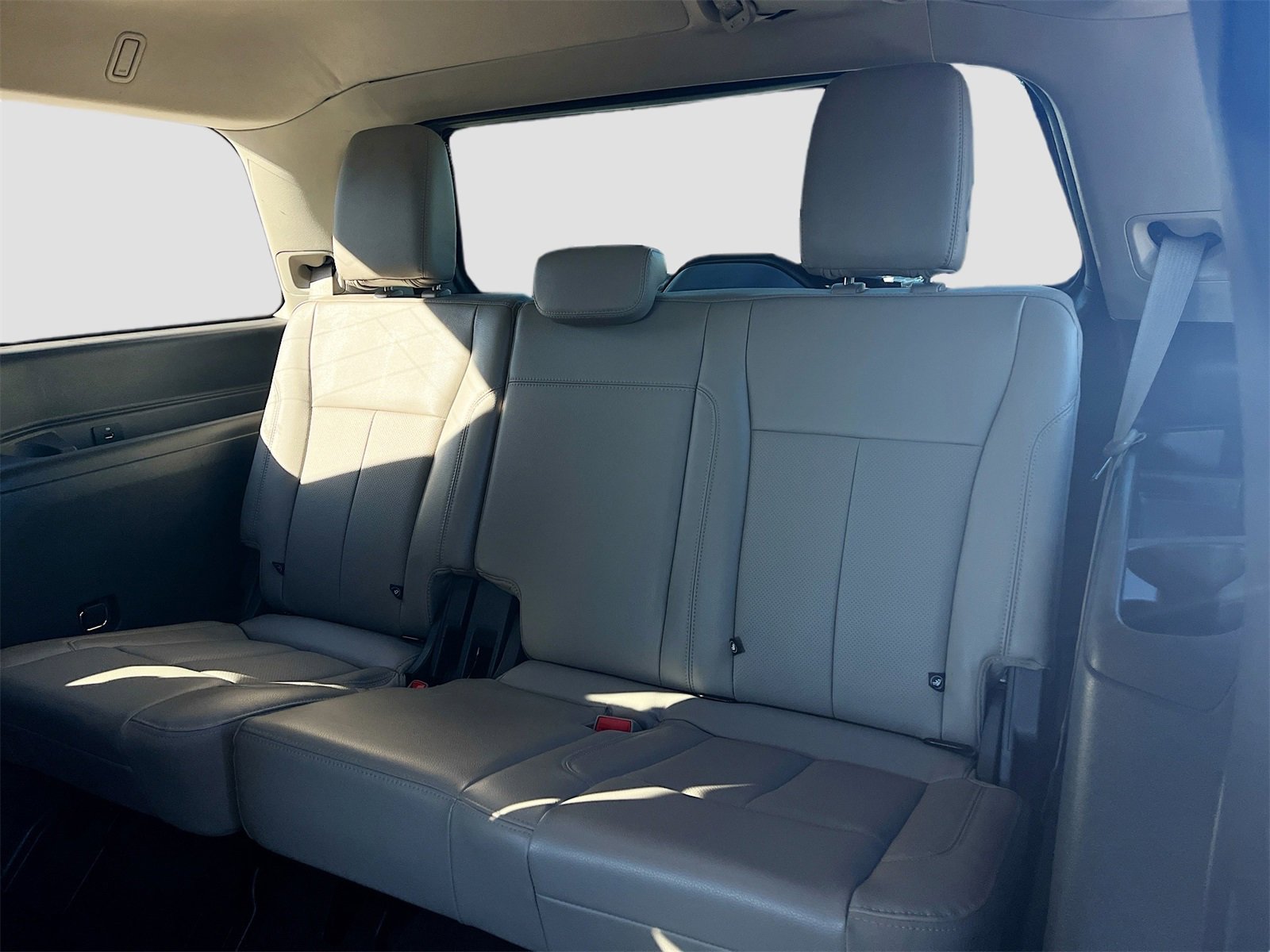 Used 2021 Ford Expedition XLT image 28