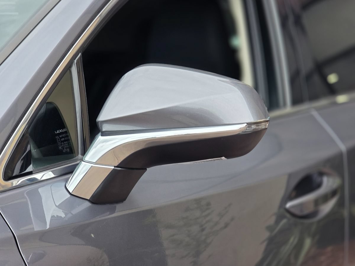 Used 2016 Lexus NX 300h AWD w/ Premium Package image 8