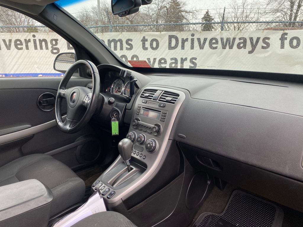 Used 2006 Pontiac Torrent 2WD w/ Preferred Package image 16