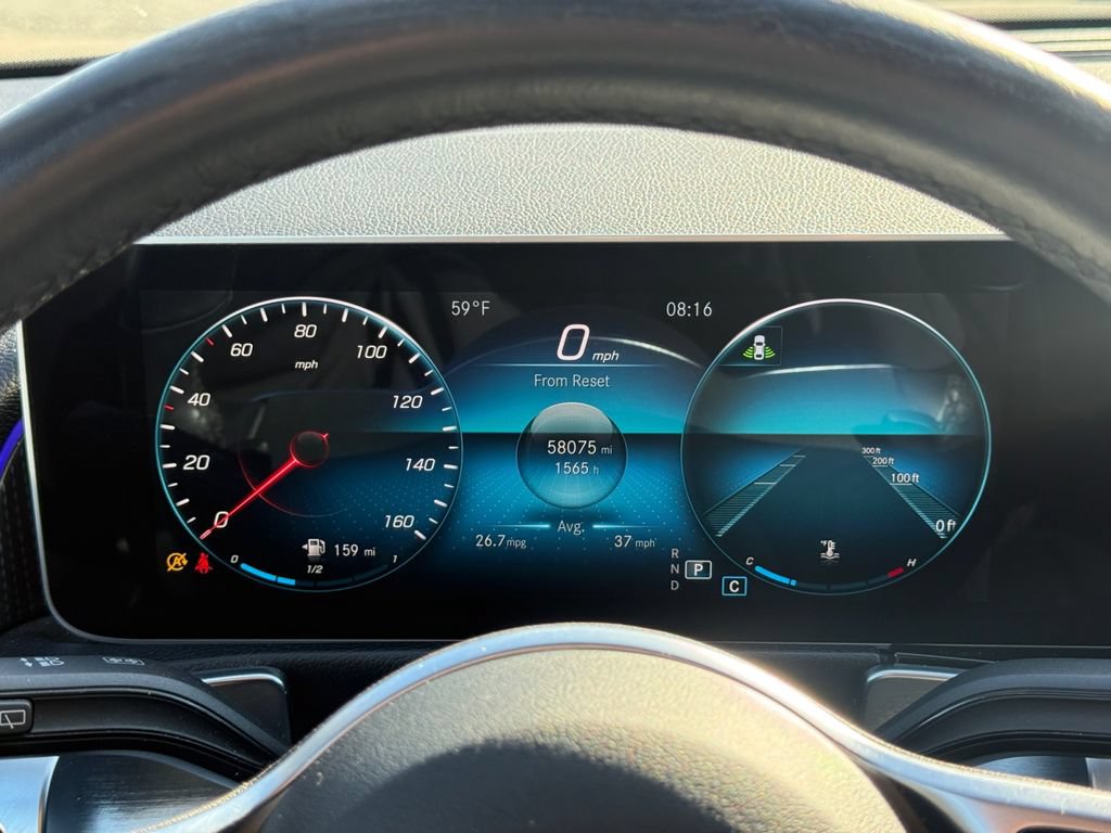 Used 2021 Mercedes-Benz GLB 250 4MATIC image 29