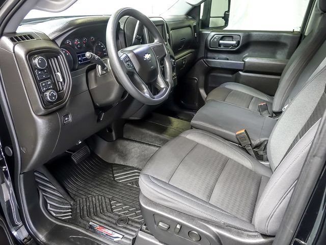 Used 2025 Chevrolet Silverado 2500 Custom w/ Custom Value Package AWD/4WD image 13