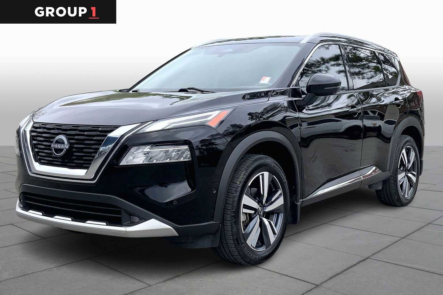 Used 2022 Nissan Rogue Platinum w/ Head-Up Display Package FWD image 1
